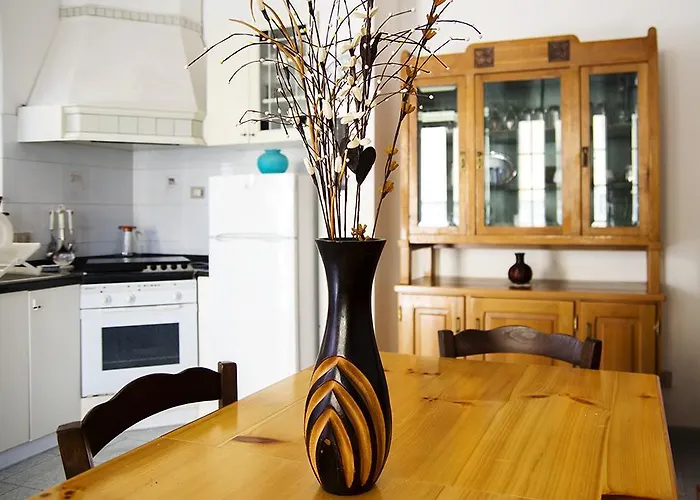 曼佐尼公寓 * 利卡斯戴勒